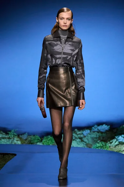 Look 58
